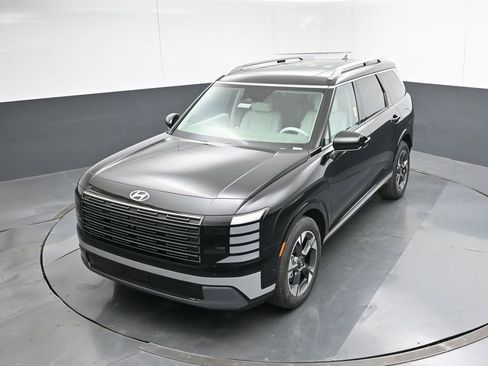 New 2026 Hyundai Palisade Limited FWD image 17