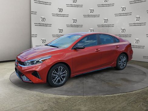 Used 2024 Kia Forte GT-Line w/ GT-Line Premium Package FWD image 1