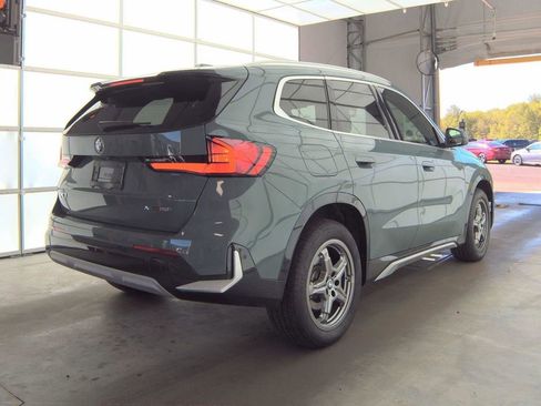 Used 2025 BMW X1 xDrive28i w/ Premium Package AWD/4WD image 4