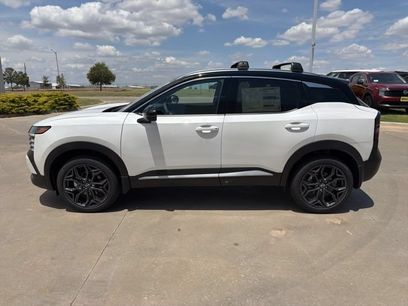 New 2026 Nissan Kicks SR