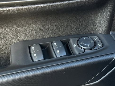 Certified 2025 Chevrolet Silverado 1500 Custom Trail Boss w/ Dark Appearance Package image 12