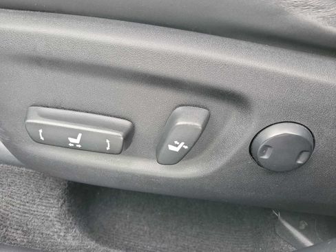 Used 2016 Lexus CT 200h w/ Accessory Package 2 FWD image 16