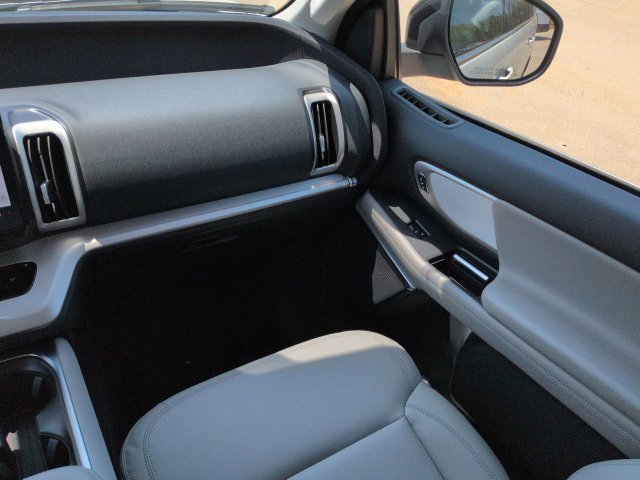 New 2026 Ford Expedition Active RWD image 17