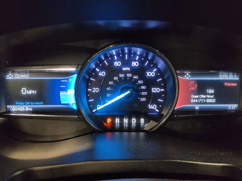 Used 2019 Ford Explorer XLT w/ Equipment Group 201A FWD image 23