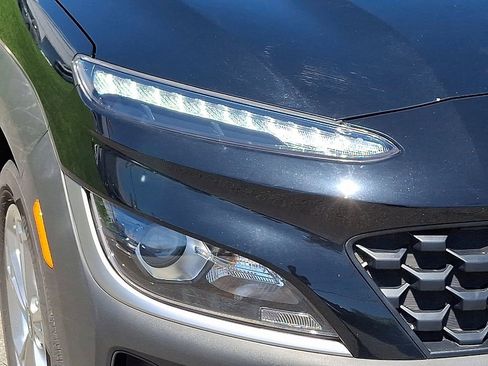 Used 2023 Hyundai Kona SEL w/ Cargo Package AWD/4WD image 11
