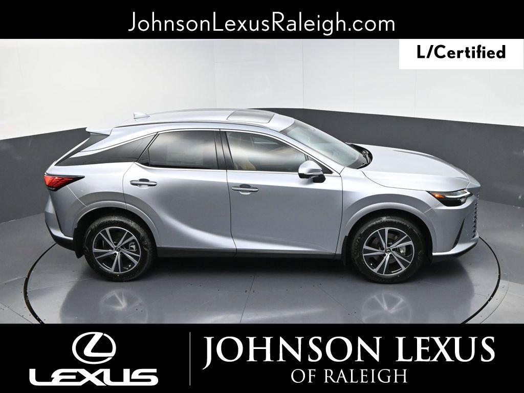 Used 2025 Lexus RX 350 Premium w/ Accessory Package FWD image 31