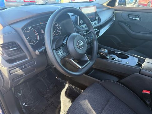 Used 2023 Nissan Rogue SV image 13