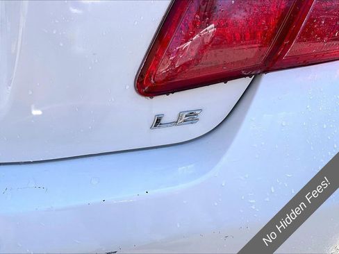 Used 2009 Toyota Camry FWD image 8