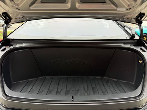 Used 2024 Tesla Cybertruck AWD Crew Cab image 21