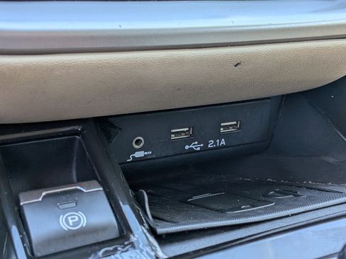 Used 2021 Subaru Outback Limited XT image 32