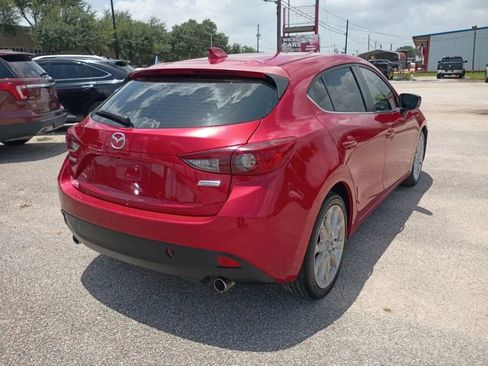 Used 2015 MAZDA MAZDA3 i Touring w/ Technology Package FWD image 5