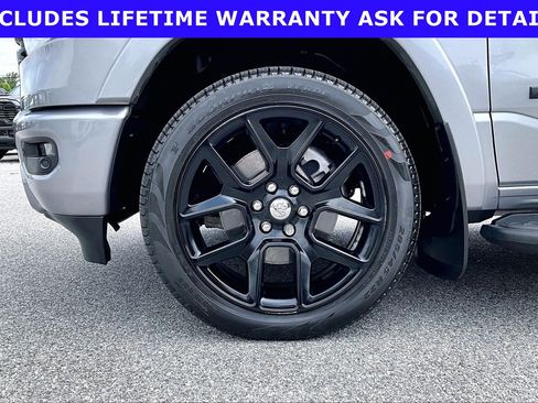 Used 2022 RAM 1500 Laramie AWD/4WD image 8