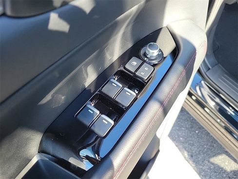 Used 2025 MAZDA CX-5 2.5 Turbo w/ Premium Package image 21