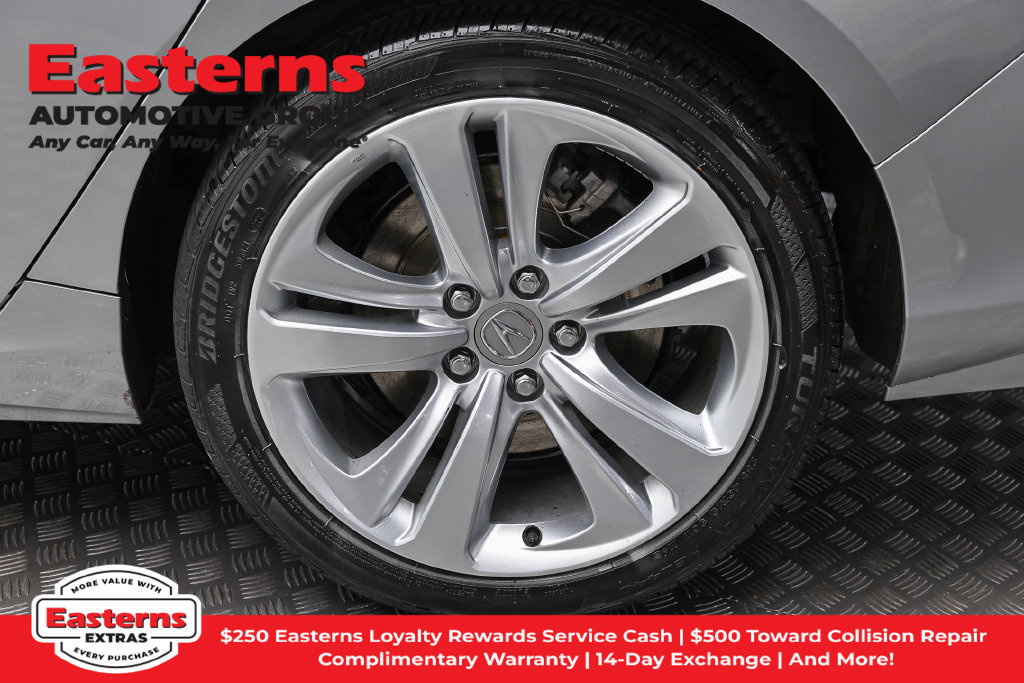 Used 2023 Acura TLX w/ Technology Package FWD image 9