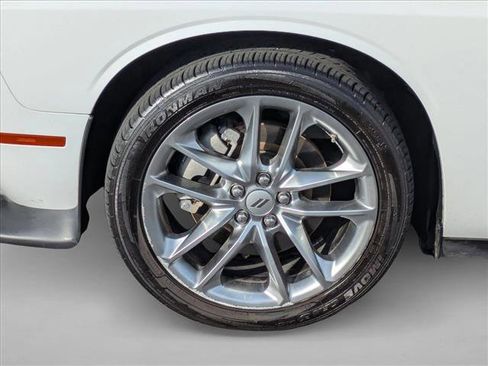 Used 2022 Dodge Challenger GT image 23