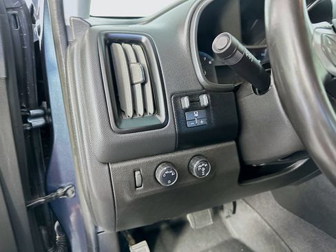 Used 2020 Chevrolet Colorado ZR2 AWD/4WD image 10