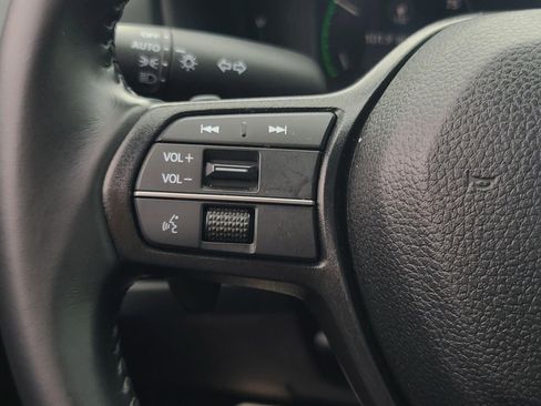 Used 2025 Honda Accord Sport image 33