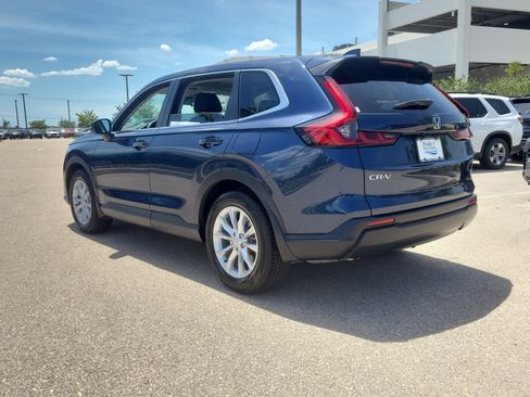 Used 2024 Honda CR-V EX image 4