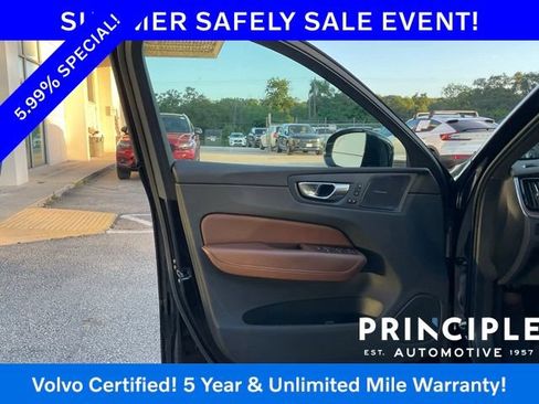 Certified 2023 Volvo XC60 B5 Plus w/ Protection Package Premier FWD image 13