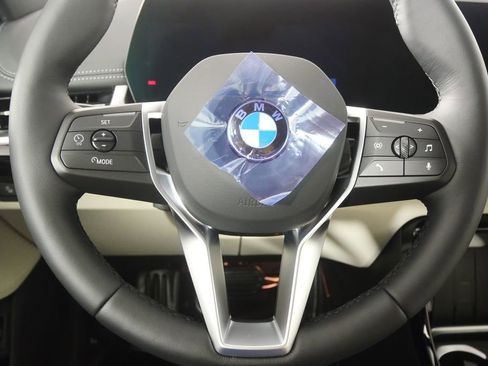 Used 2026 BMW X1 xDrive28i w/ Technology Package image 20