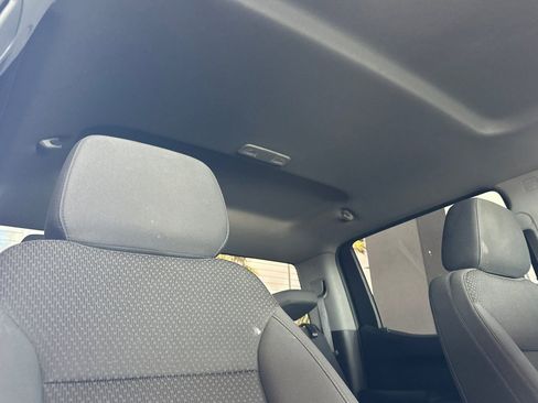 Used 2021 Chevrolet Silverado 1500 Custom image 15