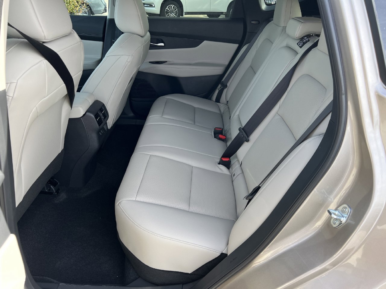 New 2026 Nissan Murano SL AWD/4WD image 16