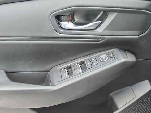 Used 2023 Honda Accord EX image 27