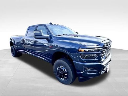 New 2026 RAM 3500 Laramie w/ Night Edition AWD/4WD image 9