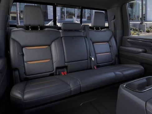 New 2026 GMC Sierra 2500 AT4 w/ AT4 Premium Plus Package AWD/4WD image 17