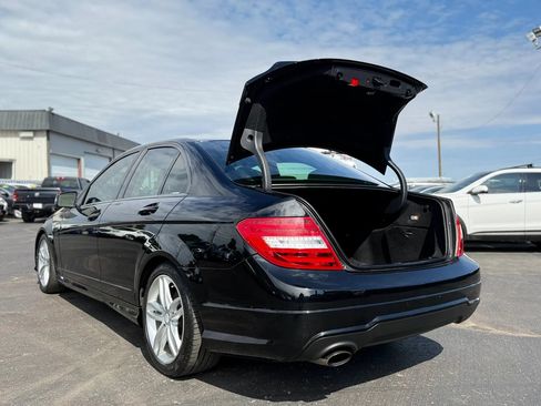 Used 2013 Mercedes-Benz C 250 Sedan image 10