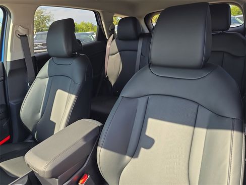 New 2026 Kia Sportage EX image 22