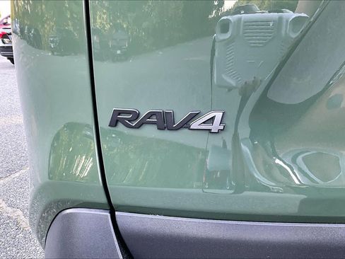 Used 2024 Toyota RAV4 TRD Off-Road AWD/4WD image 31