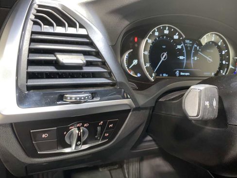 Used 2018 BMW X3 xDrive30i AWD/4WD image 24