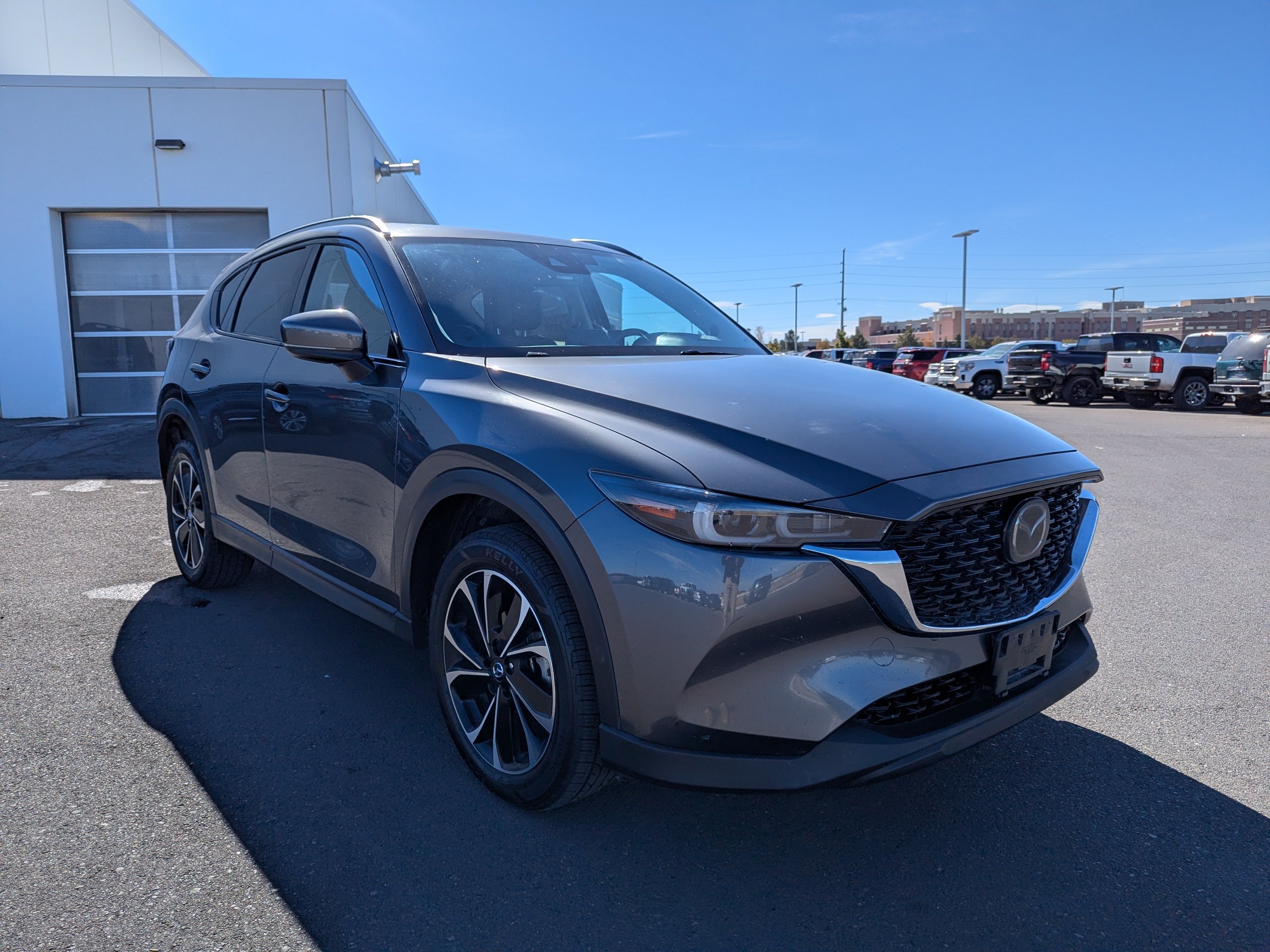 Used 2022 MAZDA CX-5 AWD 2.5 S w/ Premium Plus Pkg image 4