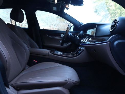 Used 2021 Mercedes-Benz E 350 4MATIC Sedan image 20