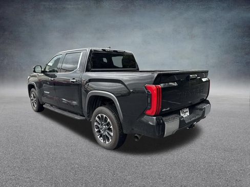 Used 2025 Toyota Tundra Limited AWD/4WD image 8