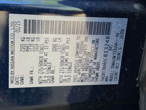 Used 2025 Nissan Rogue SV image 25