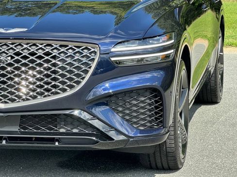 Used 2023 Genesis GV70 2.5T w/ Sport Prestige Package AWD/4WD image 48