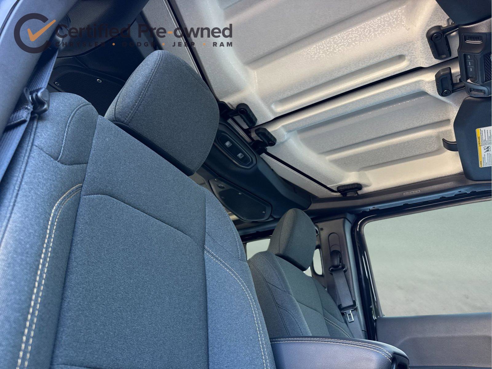 Certified 2025 Jeep Wrangler Unlimited Sahara AWD/4WD image 18