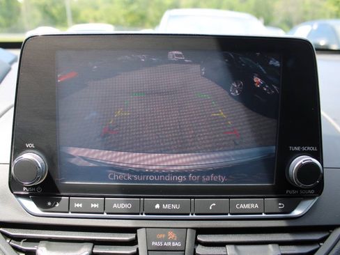 Used 2020 Nissan Altima 2.5 SR FWD image 33