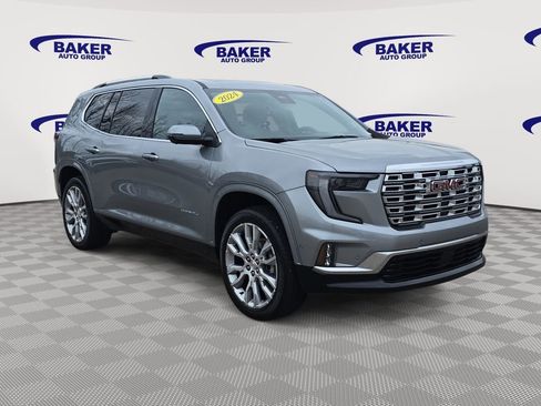 Used 2024 GMC Acadia Denali w/ Super Cruise Package AWD/4WD image 3