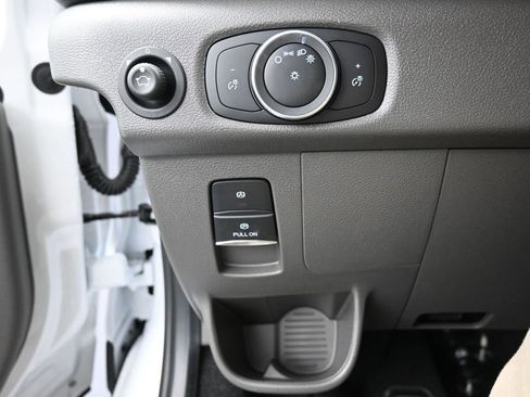 New 2025 Ford Transit 150 Low Roof image 21