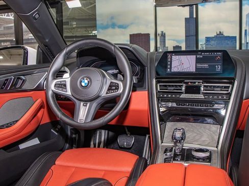 Certified 2022 BMW 840i xDrive Convertible w/ Comfort Seating Package image 18