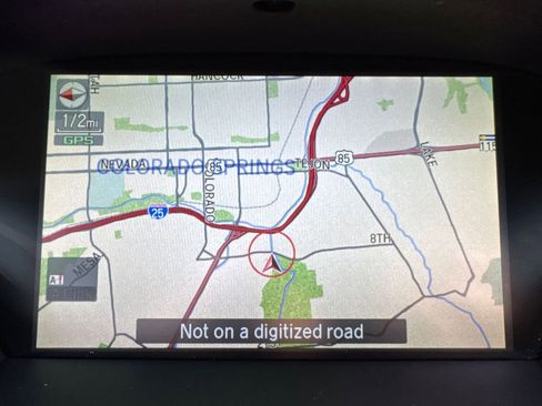 Used 2017 Acura RLX w/ Technology Package image 25