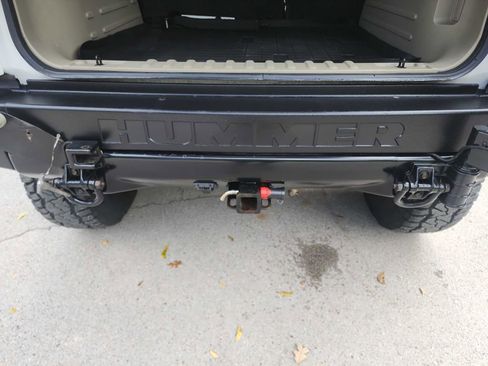 Used 2003 HUMMER H2 image 32