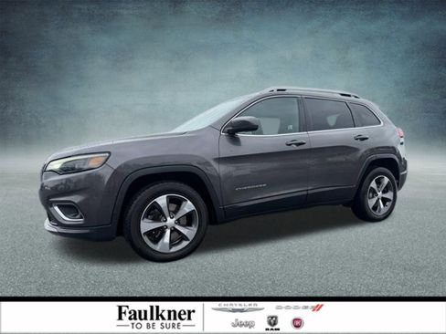Used 2019 Jeep Cherokee Limited image 1