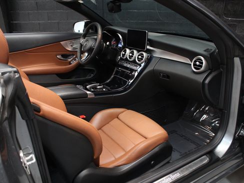 Used 2017 Mercedes-Benz C 300 Cabriolet image 45