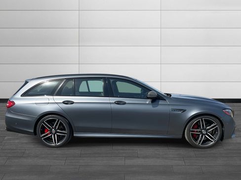 Certified 2019 Mercedes-Benz E 63 AMG S image 2