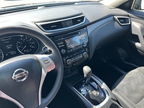 Used 2014 Nissan Rogue SV AWD/4WD image 22