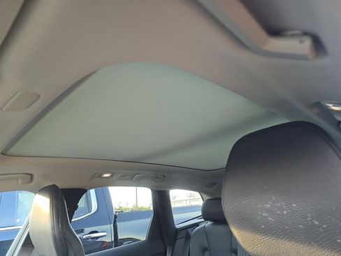 Used 2023 Volvo XC60 B5 Plus FWD image 14